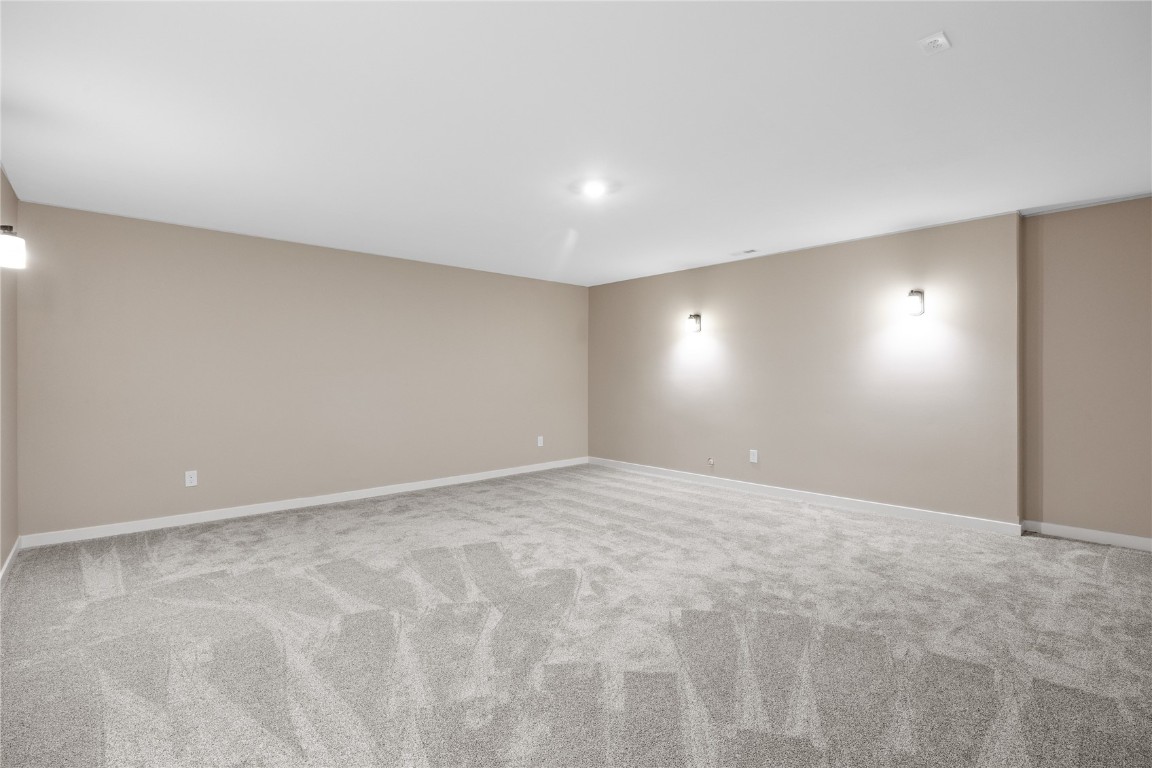 260 Howard Avenue NW Swisher IA 52338