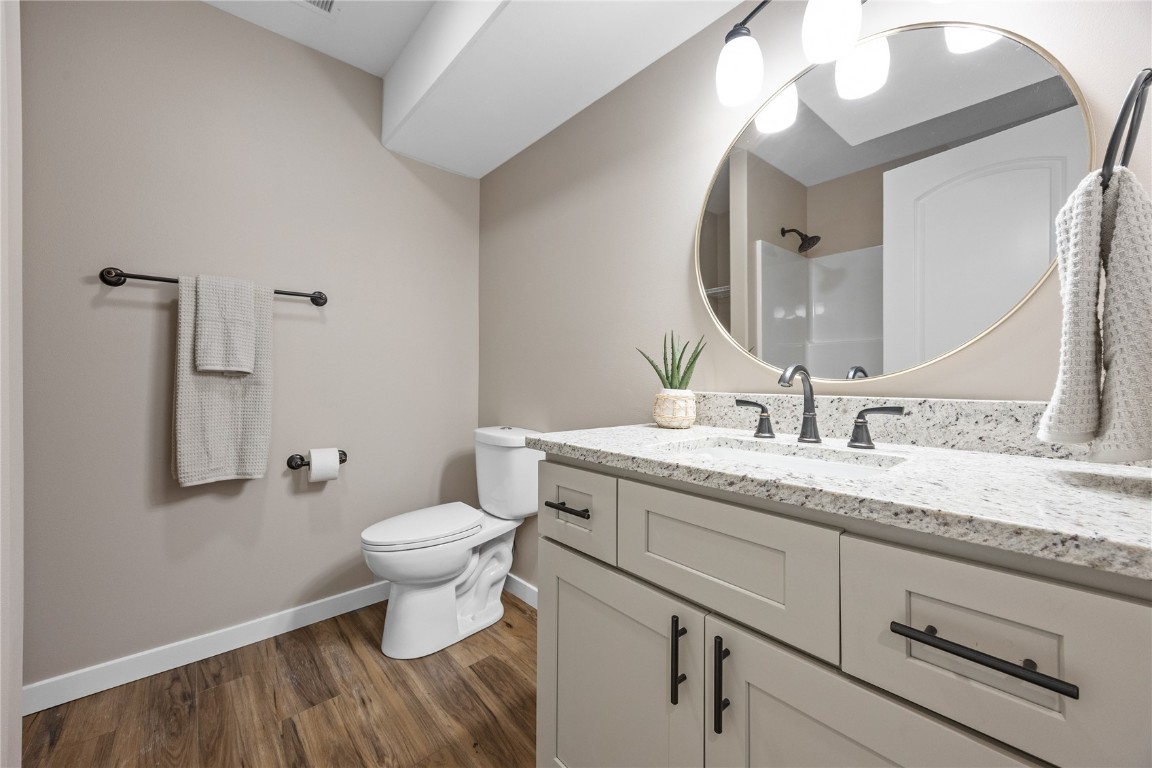260 Howard Avenue NW Swisher IA 52338