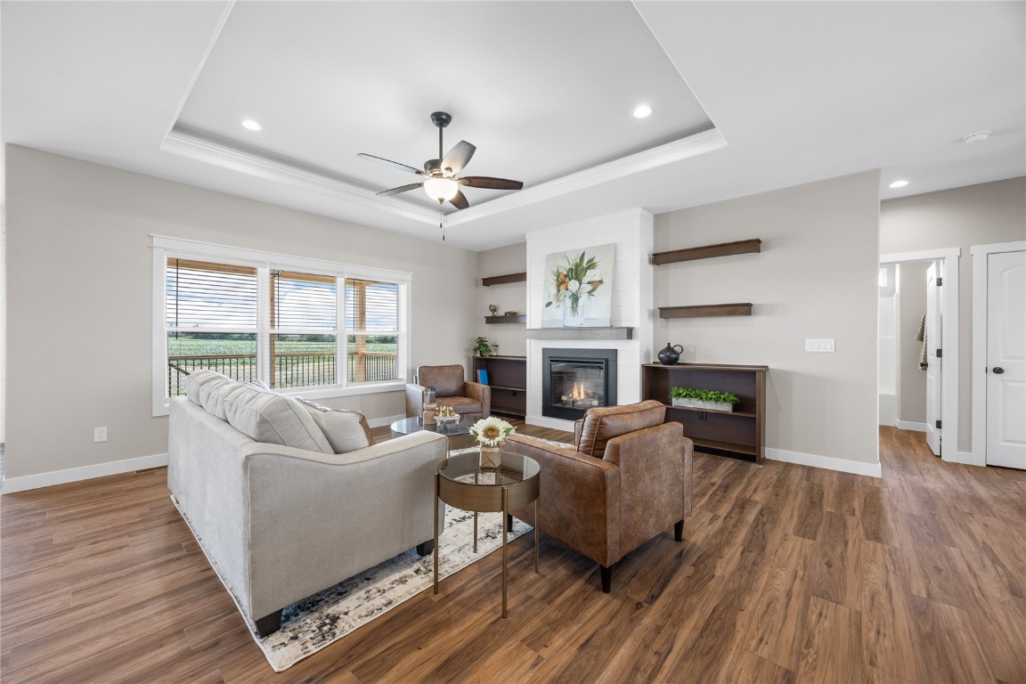 260 Howard Avenue NW Swisher IA 52338