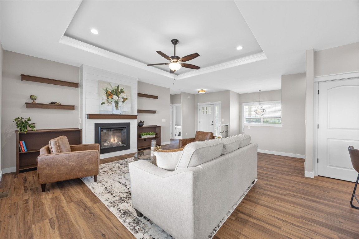 260 Howard Avenue NW Swisher IA 52338