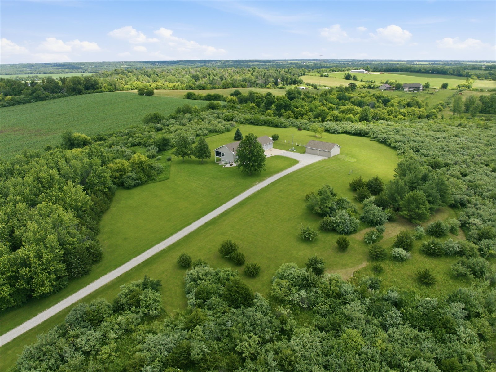 3451 Pleasant Creek Road Palo IA 52324