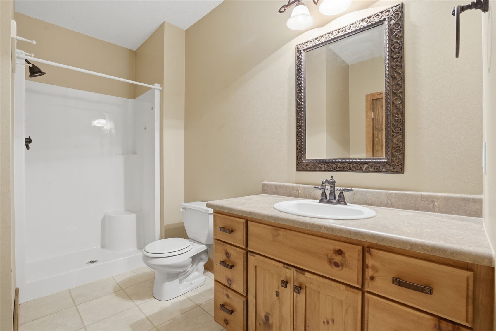 3451 Pleasant Creek Road Palo IA 52324