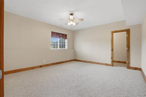 3451 Pleasant Creek Road Palo IA 52324