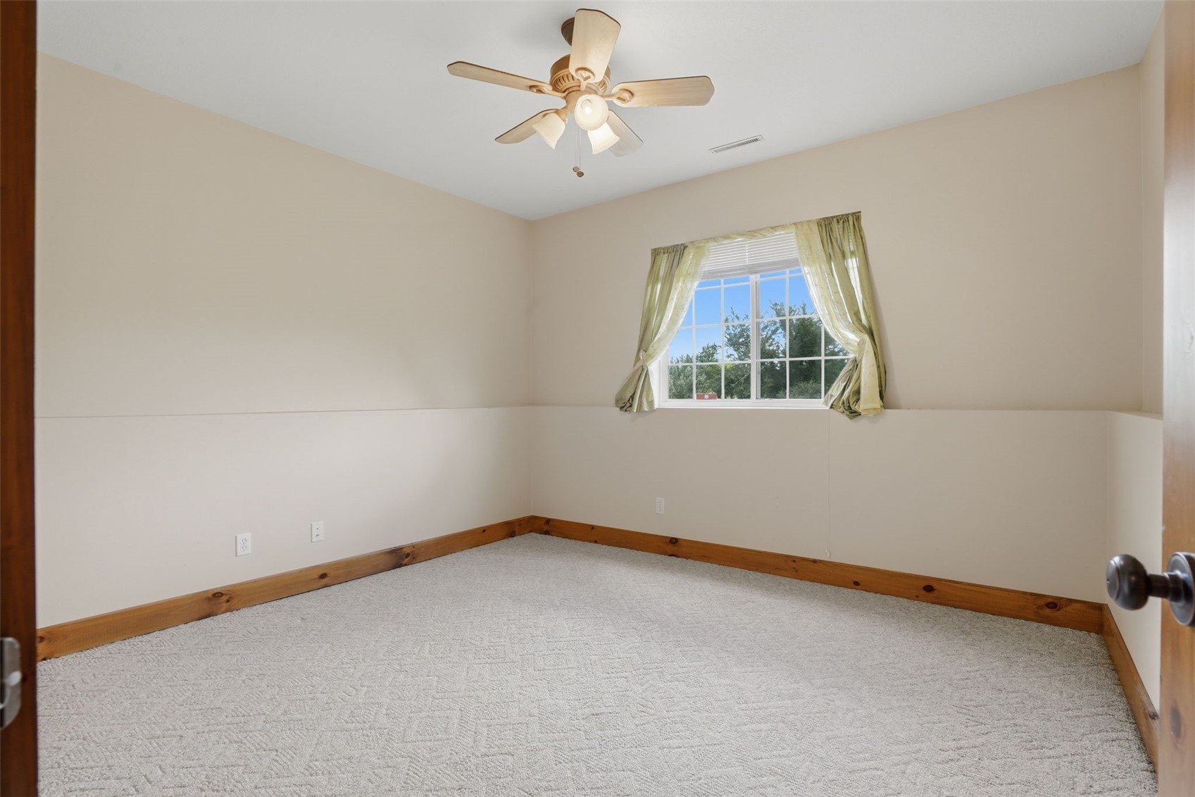 3451 Pleasant Creek Road Palo IA 52324