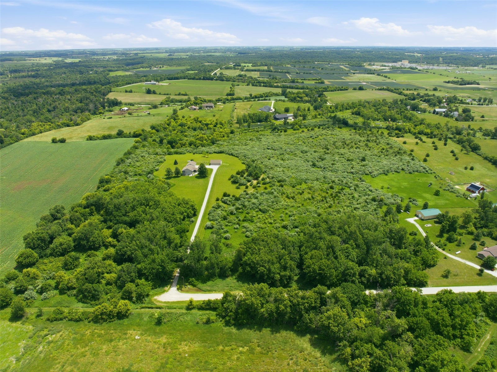 3451 Pleasant Creek Road Palo IA 52324