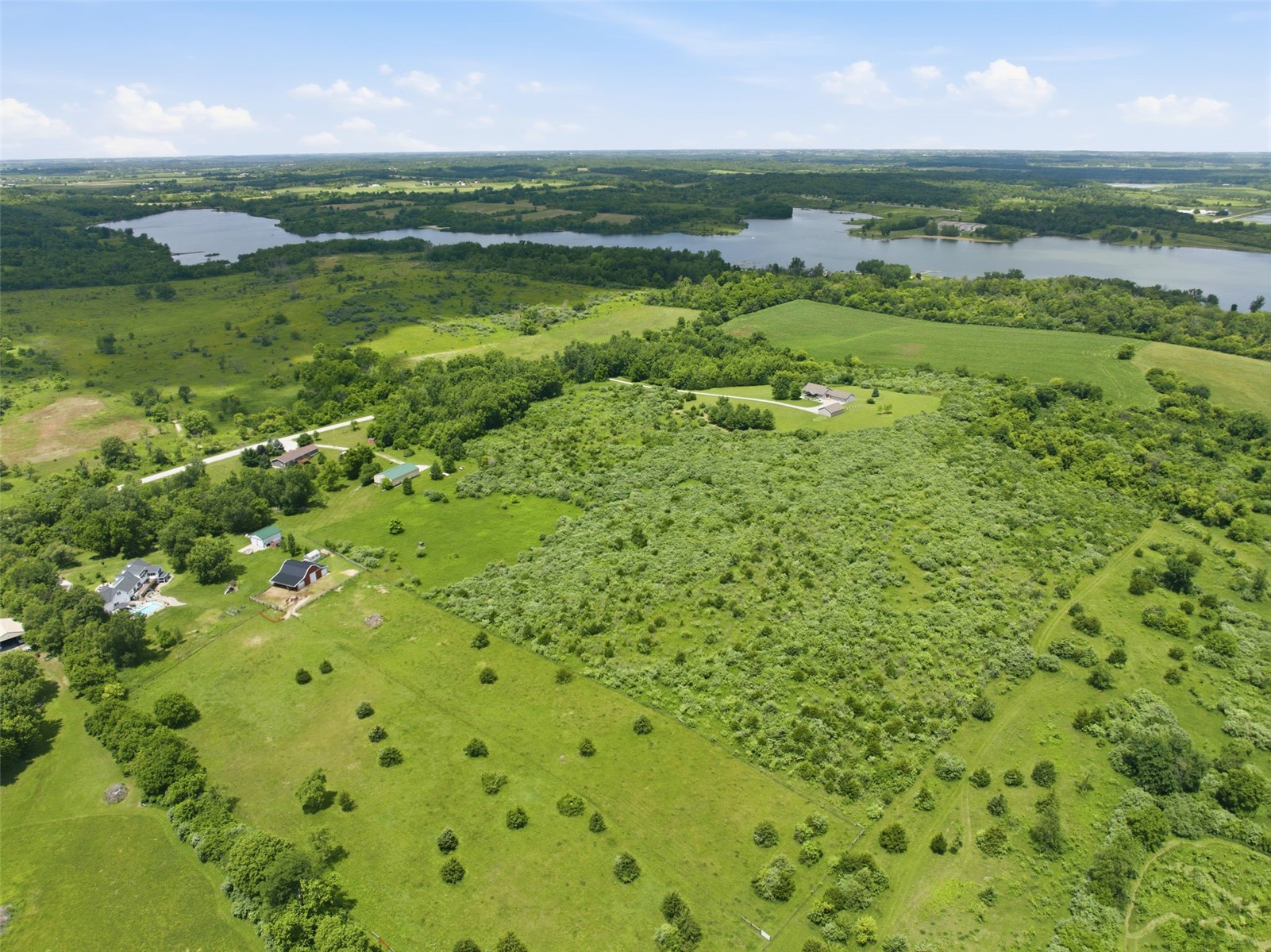 3451 Pleasant Creek Road Palo IA 52324