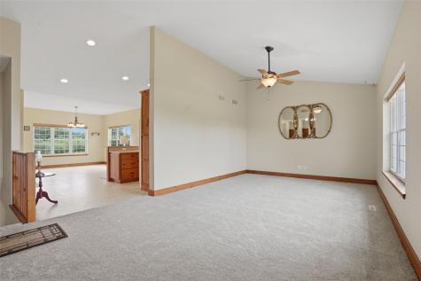 3451 Pleasant Creek Road Palo IA 52324