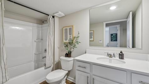 3307 Artesian Road Marion IA 52302