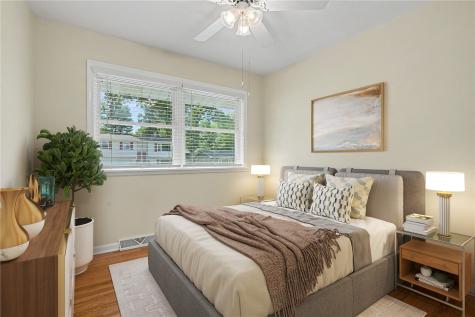3618 Lynbrook Drive NE Cedar Rapids IA 52402