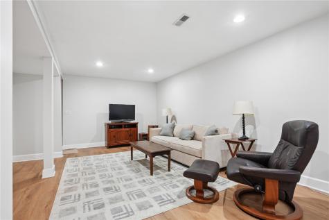 3618 Lynbrook Drive NE Cedar Rapids IA 52402
