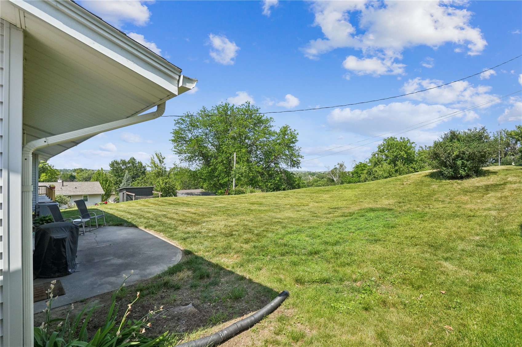 3618 Lynbrook Drive NE Cedar Rapids IA 52402