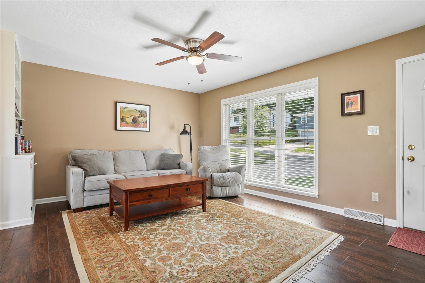 3618 Lynbrook Drive NE Cedar Rapids IA 52402