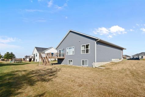 355 Linden Street Alburnett IA 52202