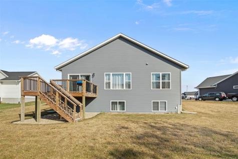 355 Linden Street Alburnett IA 52202