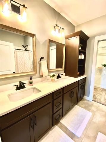 355 Linden Street Alburnett IA 52202