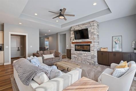 355 Linden Street Alburnett IA 52202