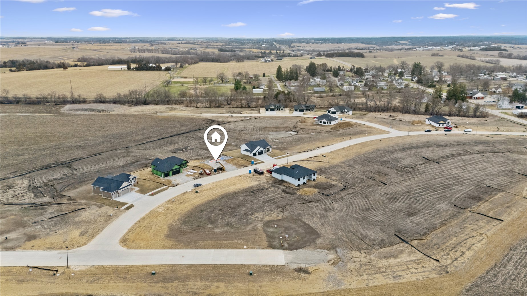 240 Howard Avenue NW Swisher IA 52338