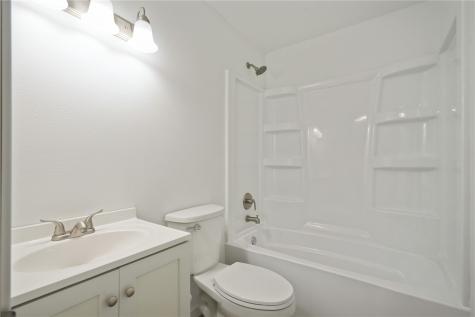 890 S 8th Street Marion IA 52302