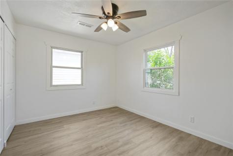 890 S 8th Street Marion IA 52302