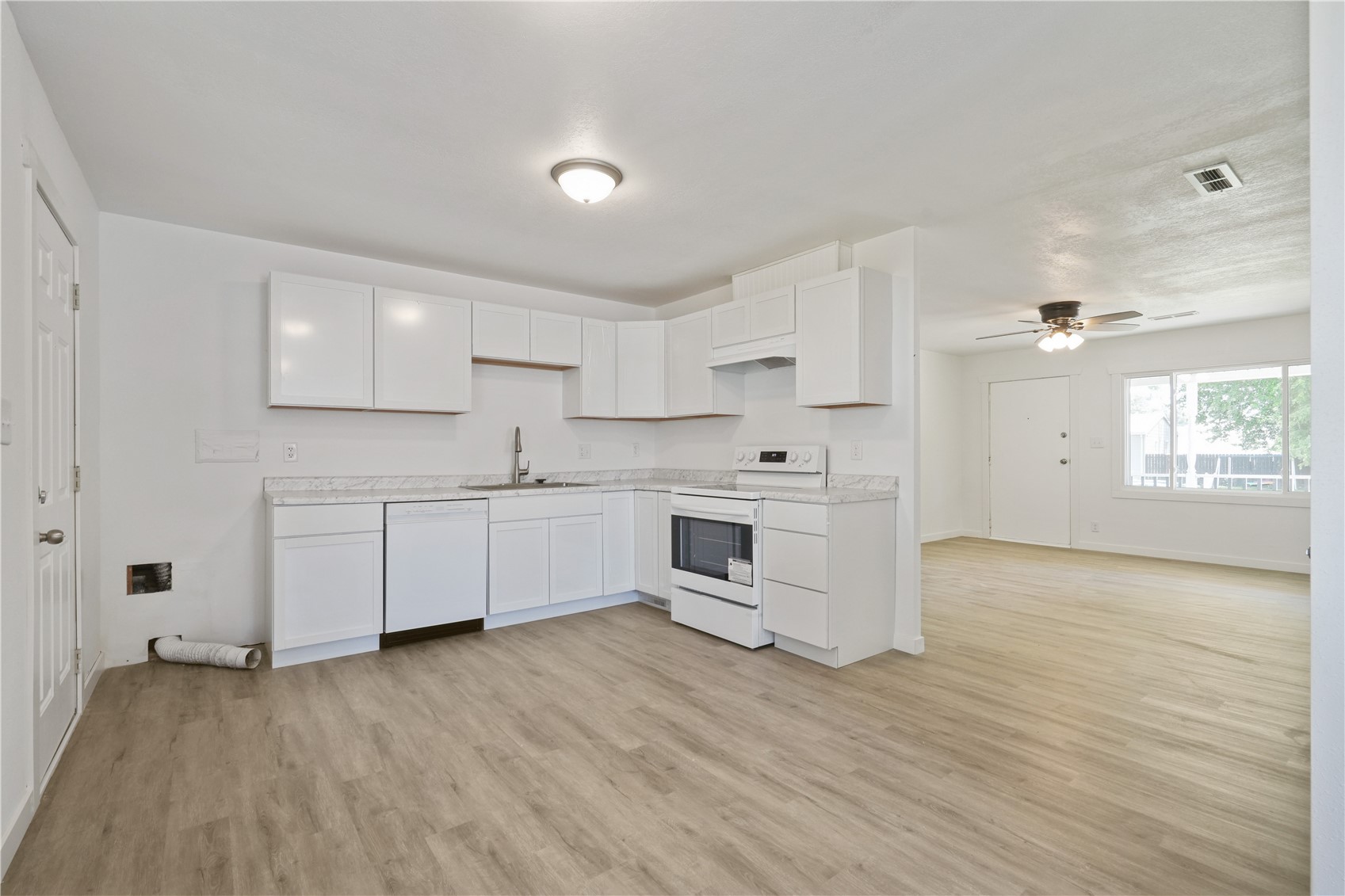 890 S 8th Street Marion IA 52302