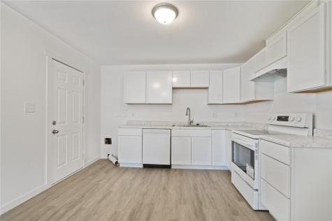 890 S 8th Street Marion IA 52302