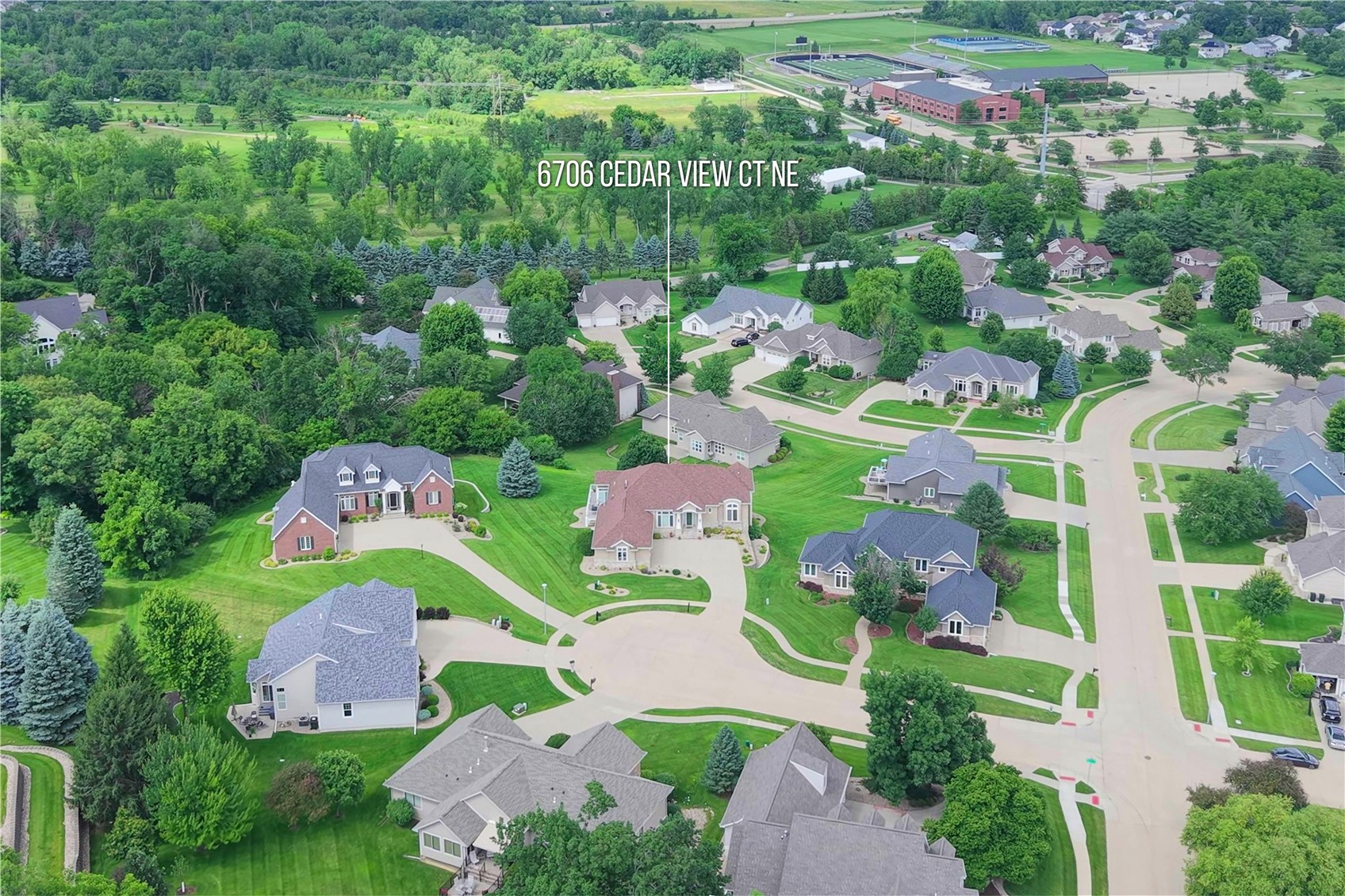 6706 Cedar View Court NE Cedar Rapids IA 52411