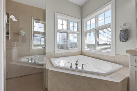 6706 Cedar View Court NE Cedar Rapids IA 52411