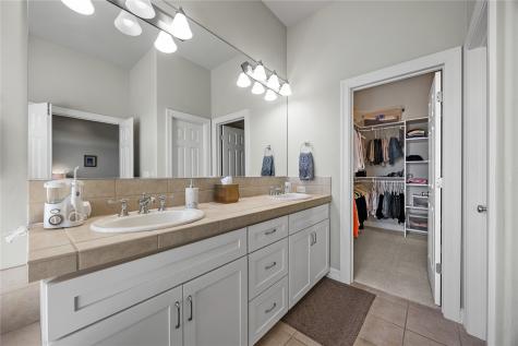 6706 Cedar View Court NE Cedar Rapids IA 52411
