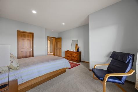 6706 Cedar View Court NE Cedar Rapids IA 52411