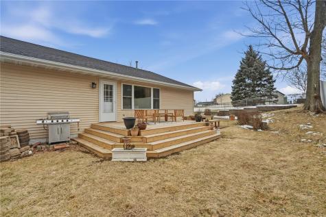1625 1st Avenue Marion IA 52302