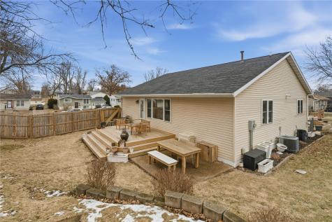 1625 1st Avenue Marion IA 52302