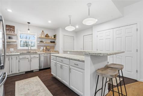 1625 1st Avenue Marion IA 52302