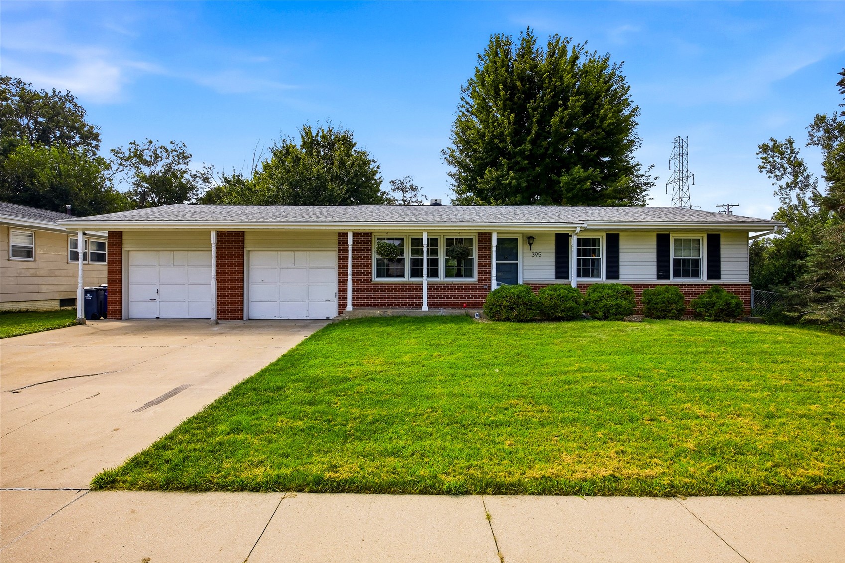 Cedar Rapids IA, 395 Brentwood Drive NE