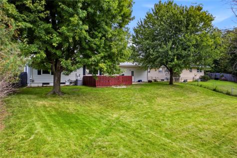 395 Brentwood Drive NE Cedar Rapids IA 52402