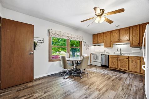 395 Brentwood Drive NE Cedar Rapids IA 52402