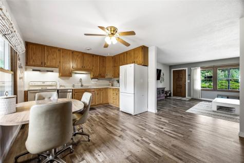 395 Brentwood Drive NE Cedar Rapids IA 52402
