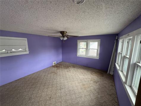 164 East Liberty Street Manchester IA 52057