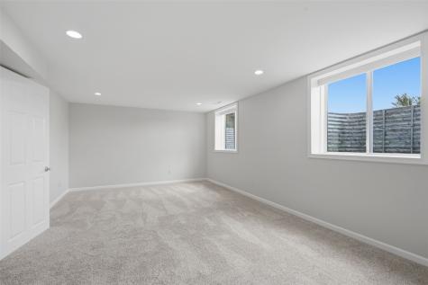 5841 Michael Drive NE Cedar Rapids IA 52411