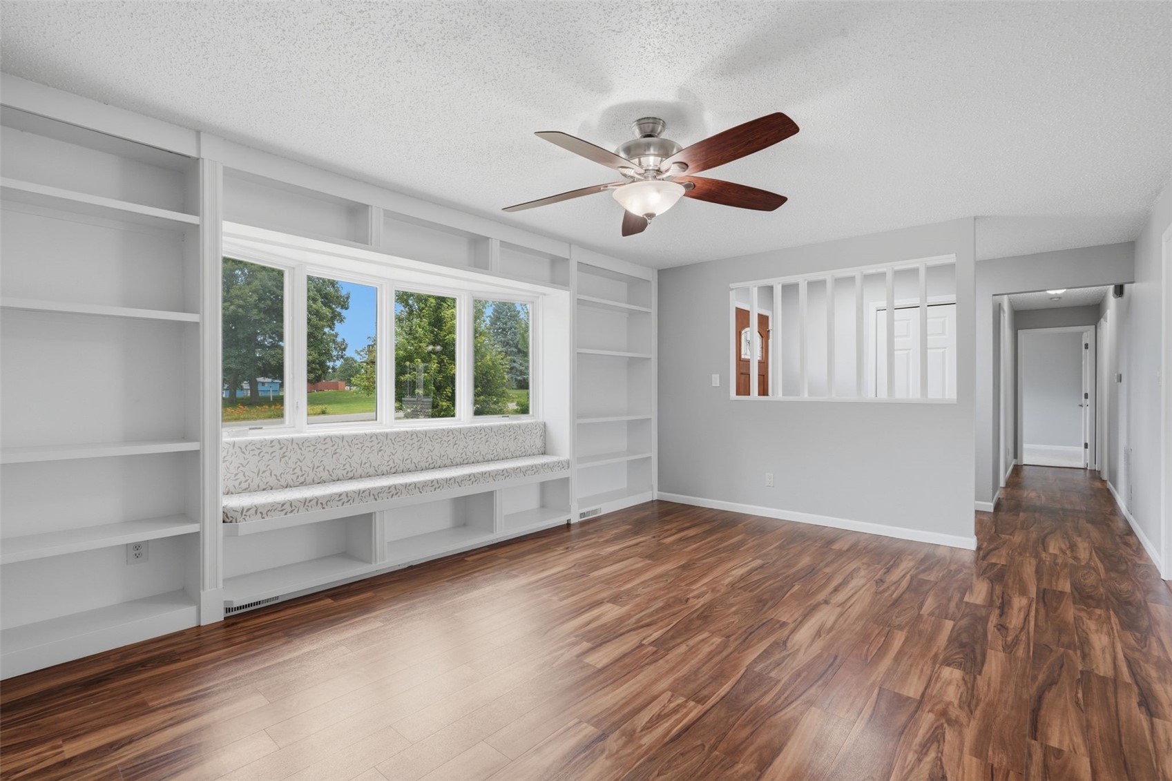 5841 Michael Drive NE Cedar Rapids IA 52411