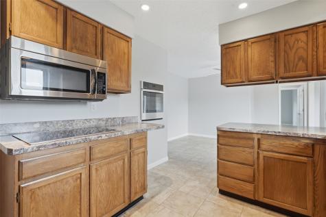 5841 Michael Drive NE Cedar Rapids IA 52411