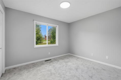 5841 Michael Drive NE Cedar Rapids IA 52411