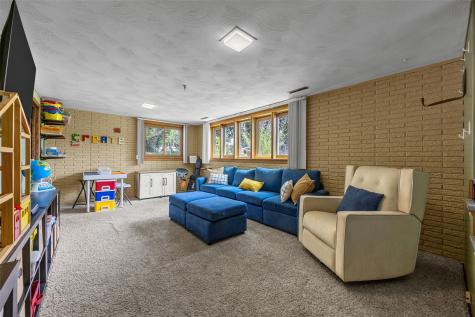 1950 Mcgowan Boulevard Marion IA 52302