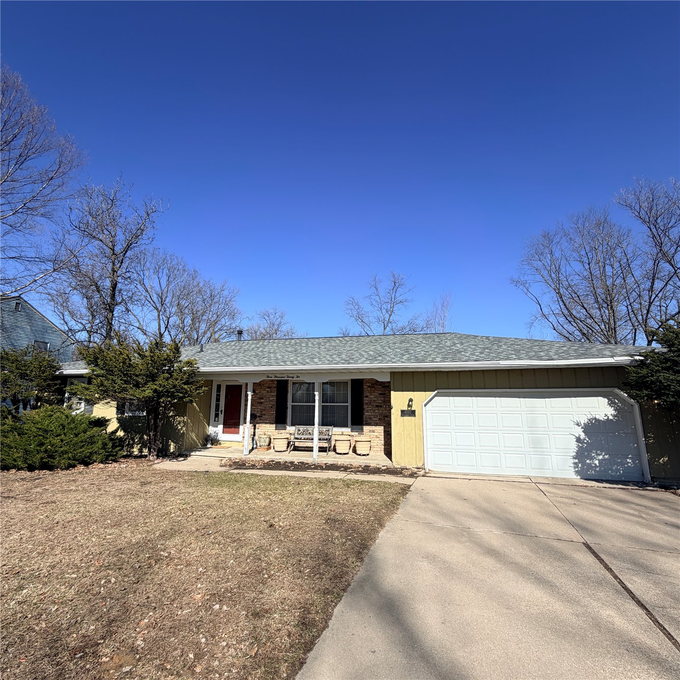 Cedar Rapids IA, 3022 Alleghany Drive NE