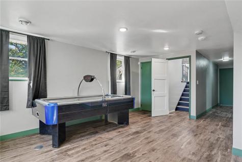 254 NE Brentwood Circle Cedar Rapids IA 52402