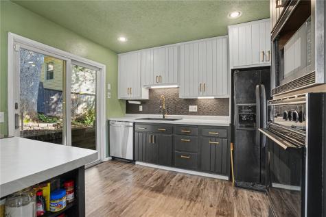 254 NE Brentwood Circle Cedar Rapids IA 52402
