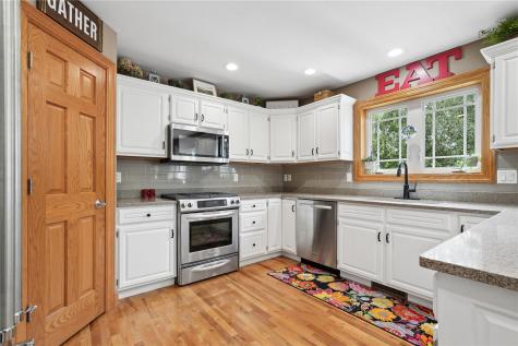 6835 Flint Rock Court Marion IA 52302