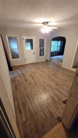 702 4th Avenue Vinton IA 52349