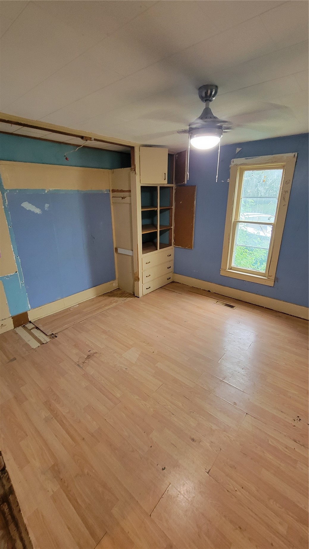 702 4th Avenue Vinton IA 52349