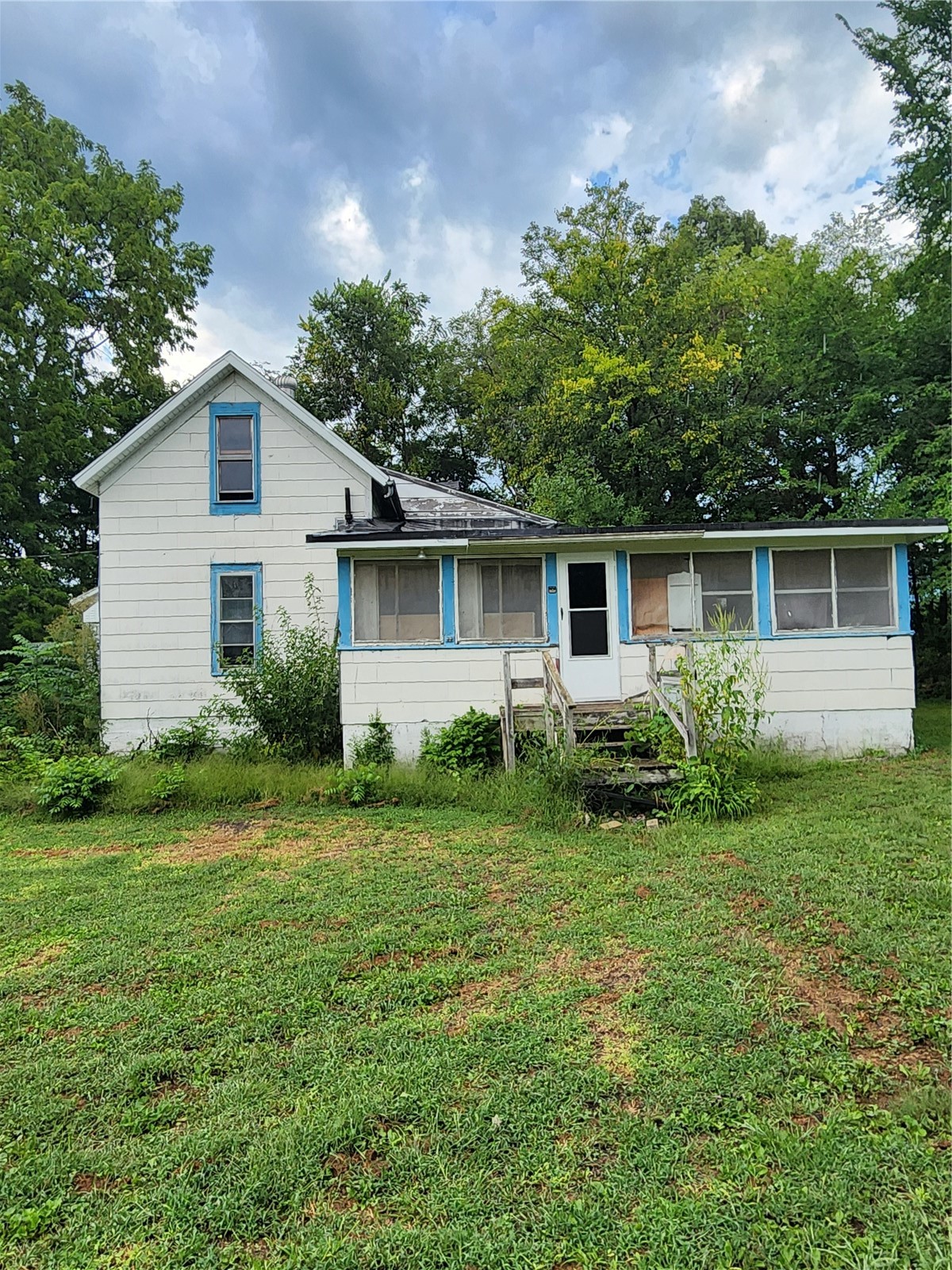702 4th Avenue Vinton IA 52349