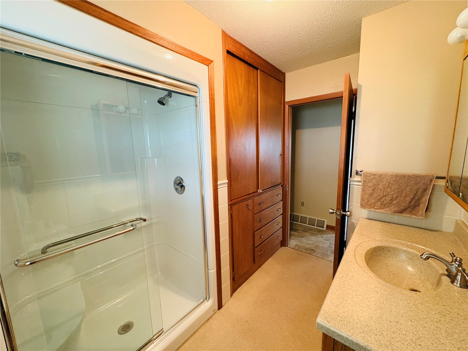 1136 145th Street Victor IA 52347